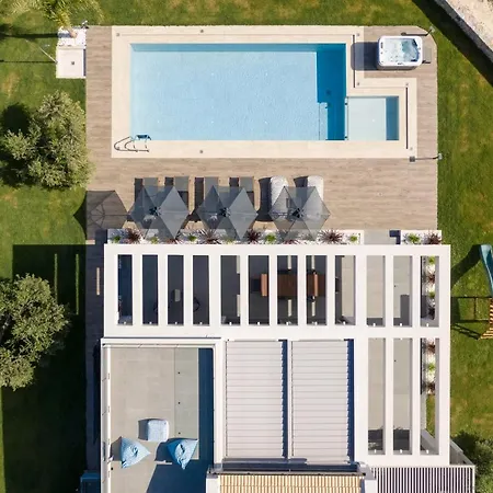 Agrielia Villas, Featuring Heated Whirlpool, By Thinkvilla Willa *